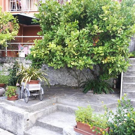 Bed and Breakfast Ai Tre Limoni Варацце Экстерьер фото